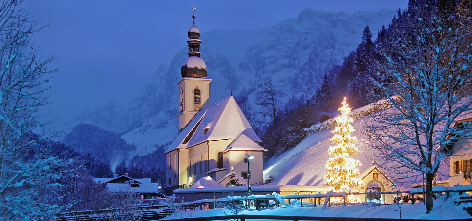 Schnee Weihnachten 2022 Alpen Winterurlaub in Ramsau im Berchtesgadener Land
